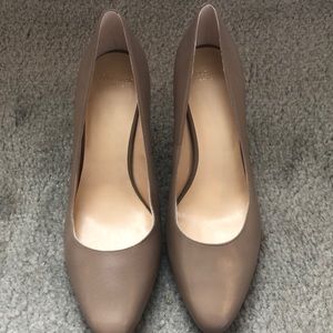 Cole Haan Size 8 Heels Lena Pump